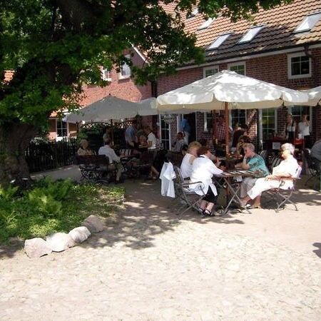 Eingang & Biergarten
